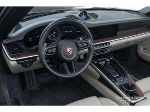 Imagen 2/38 de Porsche 911 Carrera S (2020)