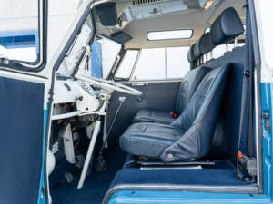 Image 37/89 of Volkswagen T1 Samba (1966)