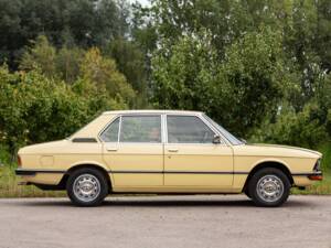 Image 20/44 of BMW 518 (1979)