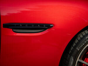 Immagine 7/14 di Jaguar XKR-S (2014)