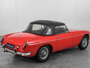 Image 48/50 de MG MGB (1965)