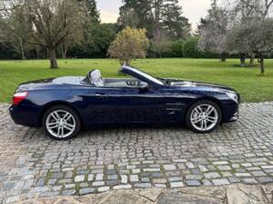 Bild 13/31 von Mercedes-Benz SL 350 (2013)