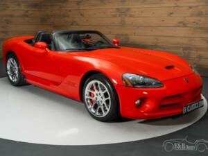 Image 1/6 of Dodge Viper SRT10 (2004)