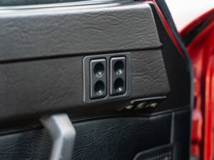 Image 35/99 de Porsche 924 Turbo (1982)