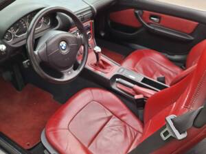 Bild 13/19 von BMW Z3 2.8i (1999)