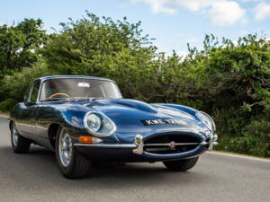 Bild 36/50 von Jaguar E-Type 4.2 (1966)