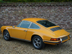 Immagine 38/50 di Porsche 911 2.0 T (1969)