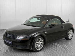 Image 45/50 de Audi TT 1.8 T (2000)