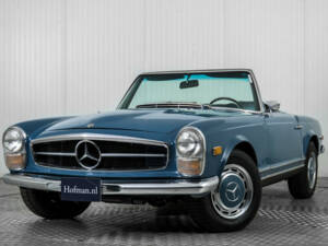 Image 3/50 of Mercedes-Benz 280 SL (1969)