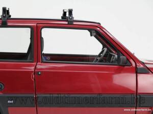 Immagine 13/15 di FIAT Panda 4x4 (1995)