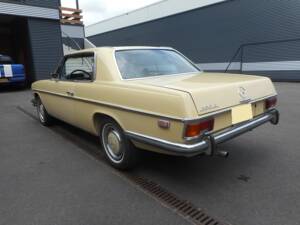 Image 5/20 de Mercedes-Benz 280 C (1973)