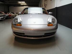 Bild 27/50 von Porsche 911 Carrera 4 (2001)