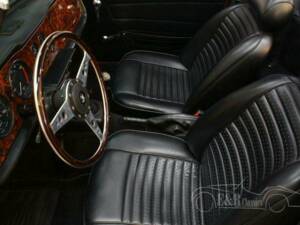 Imagen 10/19 de Triumph TR 6 (1970)
