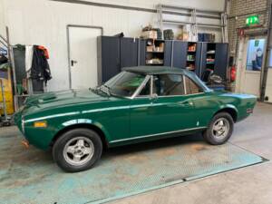 Image 34/35 de FIAT 124 Spider CS1 (1977)