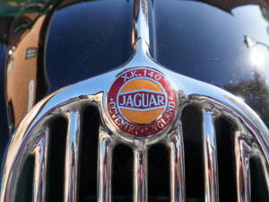 Image 13/26 of Jaguar XK 140 SE FHC (1955)