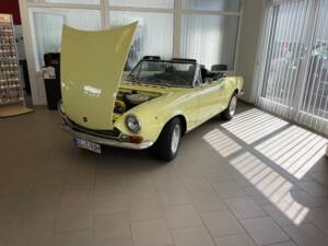 Image 34/48 of FIAT 124 Spider AS (1969)