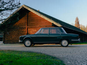 Image 12/78 de Alfa Romeo 1750 Berlina (1970)