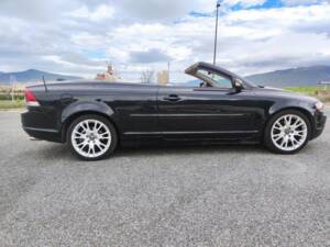 Bild 4/7 von Volvo C70 T5 (2007)