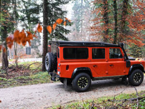 Image 9/39 of Land Rover Defender 110 (2015)