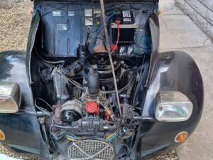 Image 13/17 of Citroën 2 CV 4 (1977)