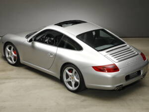 Image 9/25 of Porsche 911 Carrera S (2004)