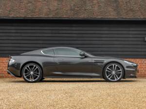 Afbeelding 2/50 van Aston Martin DBS (2010)