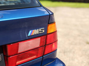 Bild 46/64 von BMW M5 Touring (1992)