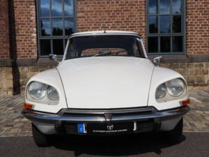 Image 3/22 de Citroën ID 20 (1970)