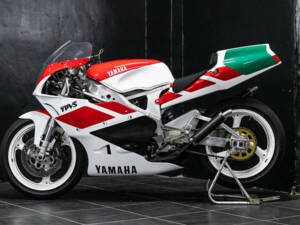 Image 2/28 of Yamaha DUMMY (1991)