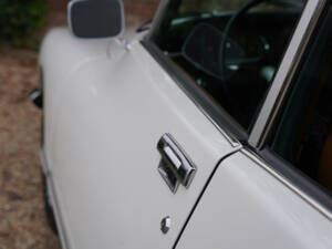 Image 20/50 of Citroën DS 21 Pallas (1971)