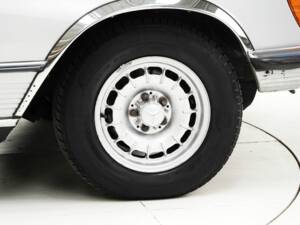 Image 12/15 de Mercedes-Benz 280 SLC (1978)