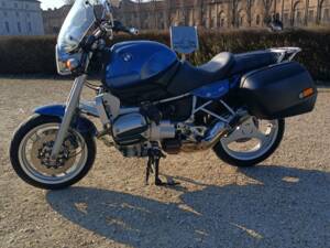 Immagine 2/9 di BMW DUMMY (2000)