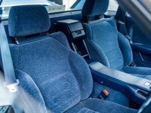 Image 23/49 of Toyota MR2 (1989)