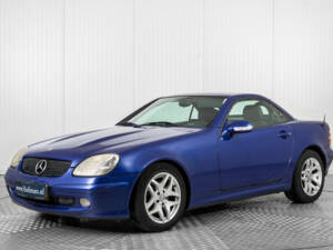 Immagine 1/39 di Mercedes-Benz SLK 200 Kompressor (2002)