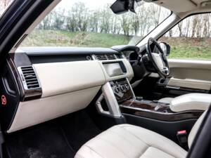 Immagine 4/31 di Land Rover Range Rover Vogue TDV6 (2017)
