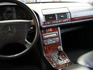 Bild 21/37 von Mercedes-Benz S 500 (1996)