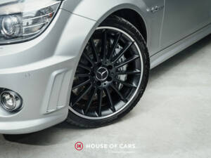 Bild 11/24 von Mercedes-Benz C 63 AMG T (2010)