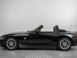 Image 9/50 of BMW Z4 2.5i (2003)