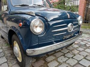 Image 37/40 of FIAT 600 (1956)