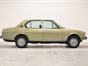 Image 27/67 de Alfa Romeo Alfetta 1.8 (1974)