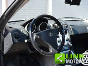 Image 9/10 de Alfa Romeo GTV 1.8 Twin Spark (2000)