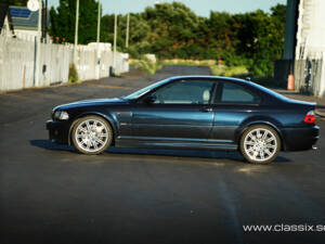 Image 14/26 of BMW M3 (2005)