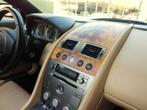 Bild 72/99 von Aston Martin DB 9 Volante (2006)