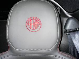 Image 12/40 de Alfa Romeo 4C (2016)