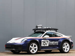 Image 23/74 of Porsche 911 Dakar (2023)