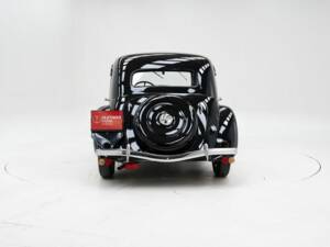 Afbeelding 7/15 van Citroën Traction Avant 11 BL Légère (1938)