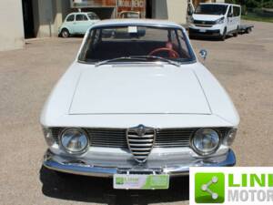 Image 2/10 of Alfa Romeo Giulia 1600 Sprint GT (1965)