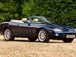 Imagen 1/41 de Jaguar XKR (2001)