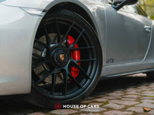 Image 10/48 of Porsche 911 Carrera GTS (2017)