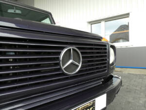Image 16/23 of Mercedes-Benz 500 GE (1993)